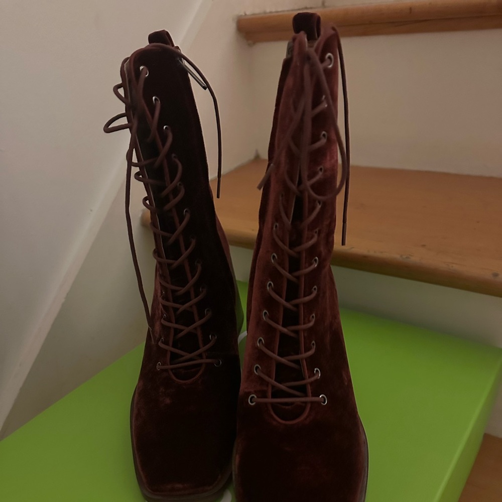 Sam Elderman booties in original box. Never worn. Lace up